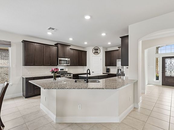 3rd image of 244 Jefferson Ln