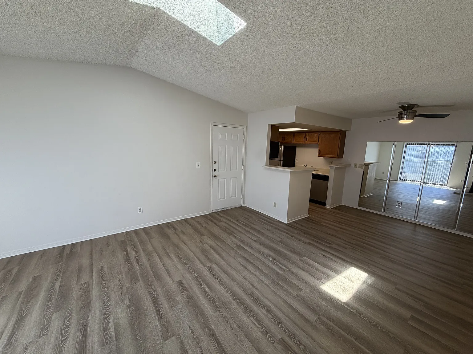923 S Zeno Way - 201 — Photo 2
