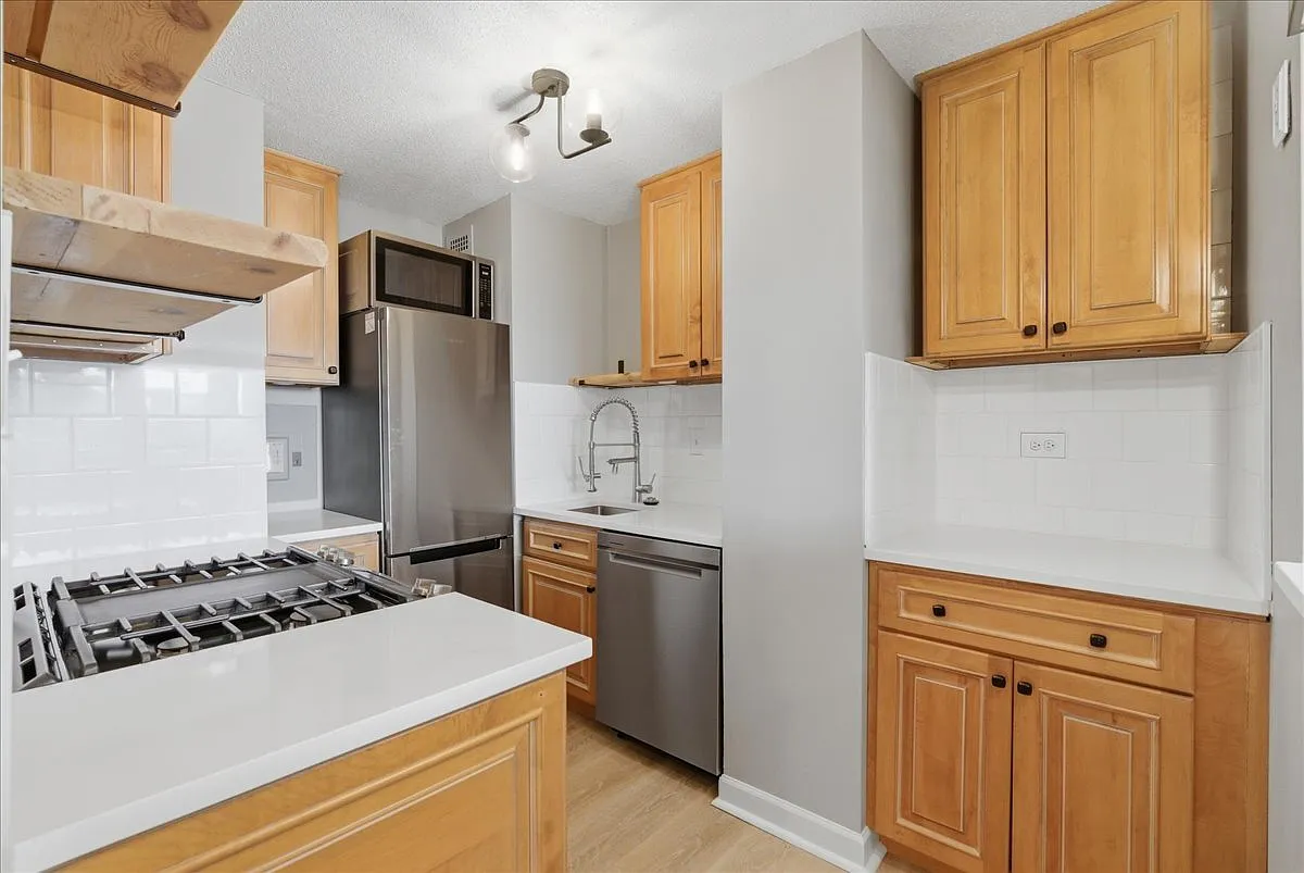 1 bed, 1.0 bath, 578 sqft, $1,850 — Photo 3
