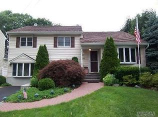 27 Walden Ave, Jericho, NY 11753