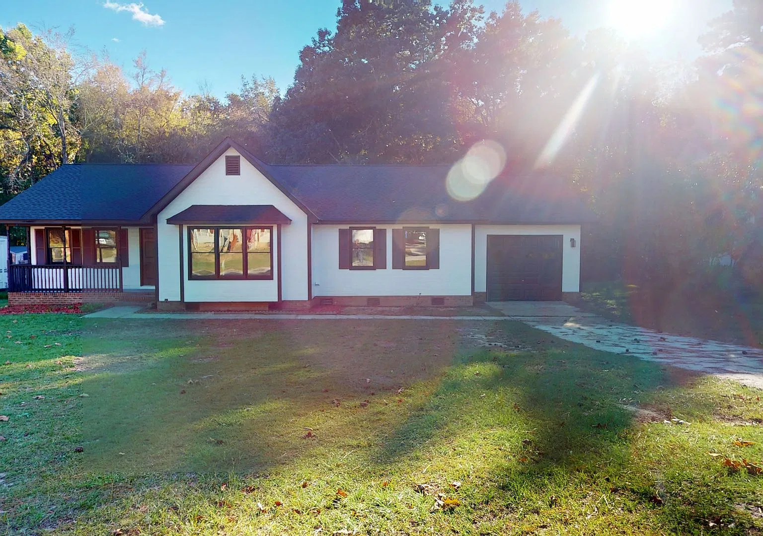 Beautifully Remodeled 3-Bedroom Home Near Fort Bragg! — Photo 1