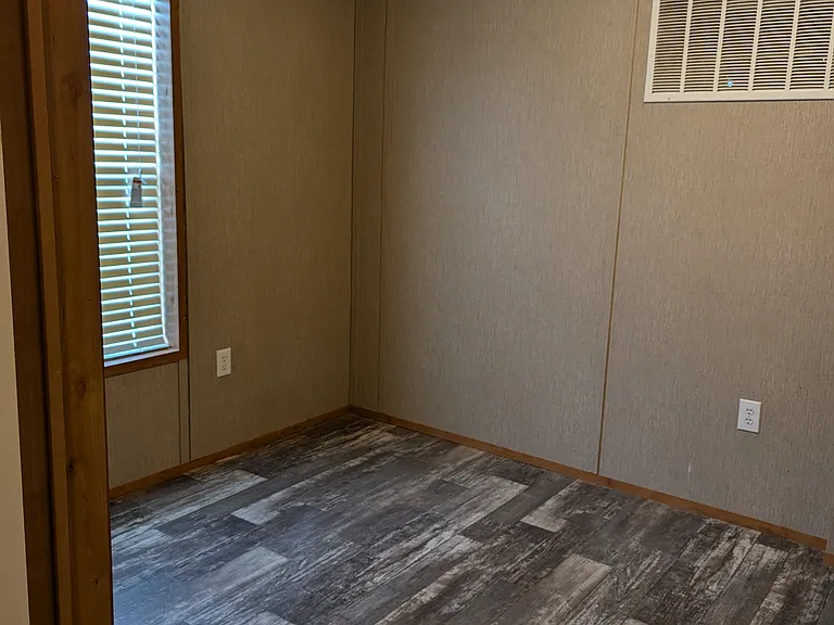 11114 SW Crenshaw Ave — Photo 16