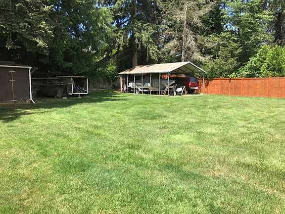 4th image of 2025 173rd Ave NE