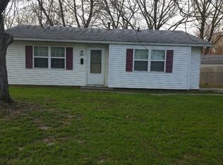 4027 Nottingham Dr, Decatur, IL 62526