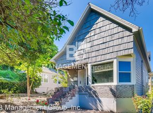 653 SW Sherman St, Portland, OR 97201