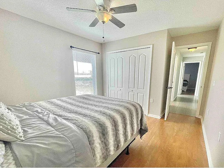 12401 Kerman Ct — Photo 16