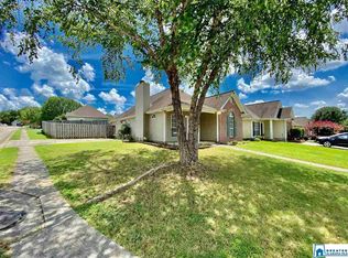 201 Hidden Creek Dr, Pelham, AL 35124