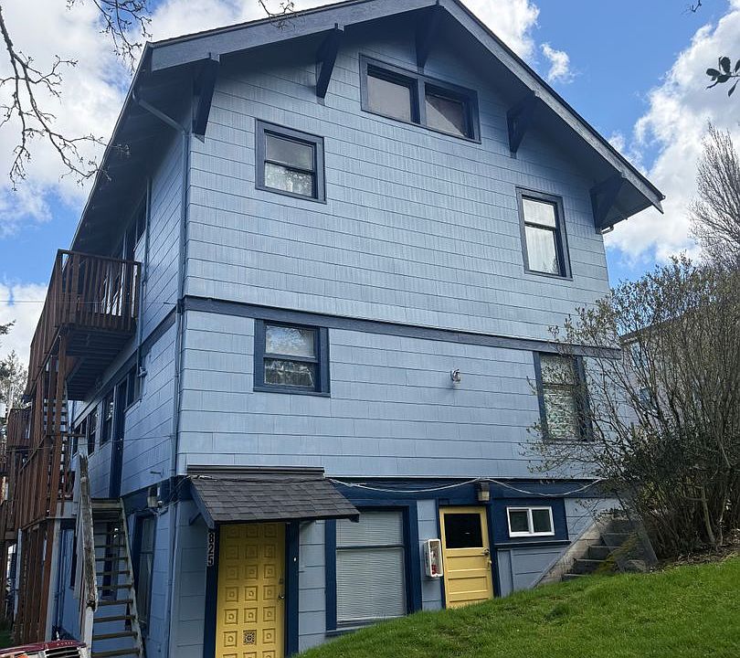 1st image of 825-837 High St #825