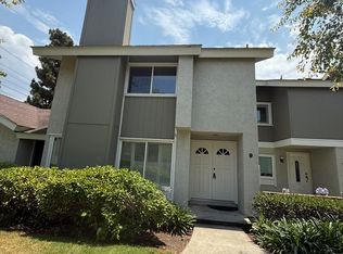 9 Goldenbush, Irvine, CA 92604