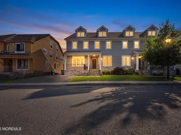 46 Blue River Way, Lakewood, NJ 08701