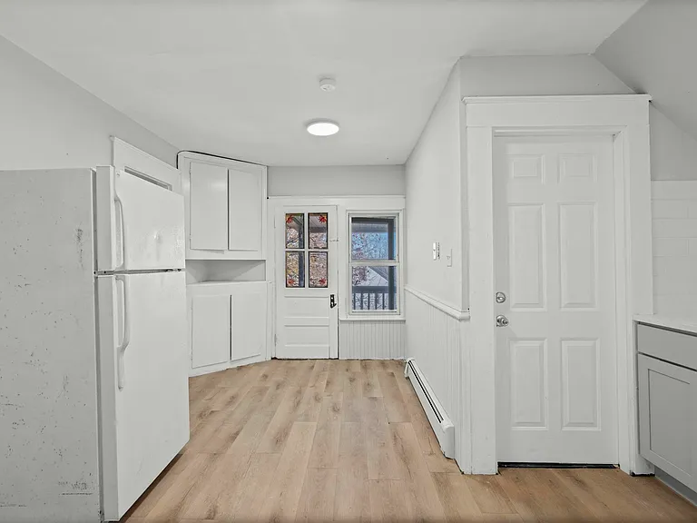 50 Hillside Pl #3 — Photo 13