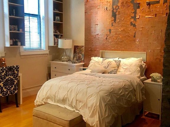 3rd image of 315 New St APT 126
