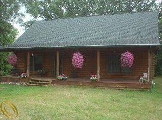 21025 Spears Rd, Pinckney, MI 48169