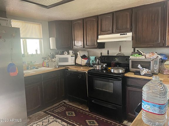 4th image of 10230 E Jones Avenue