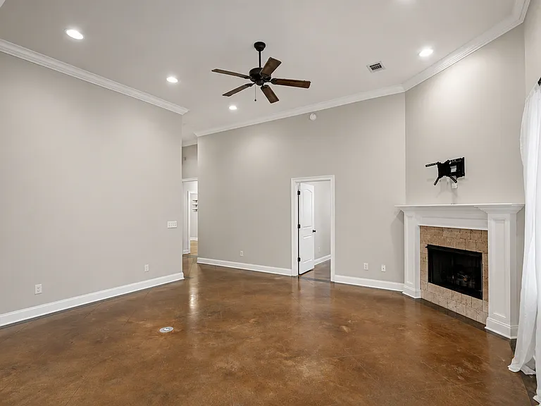 315 Ridge Pointe Dr — Photo 4