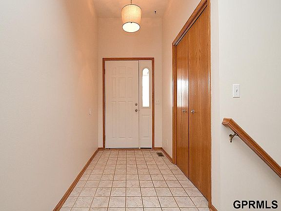 3rd image of 202 Fleetwood Dr