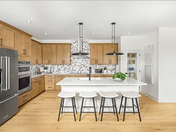 4th image of 2626 Willowoak Trl #19A