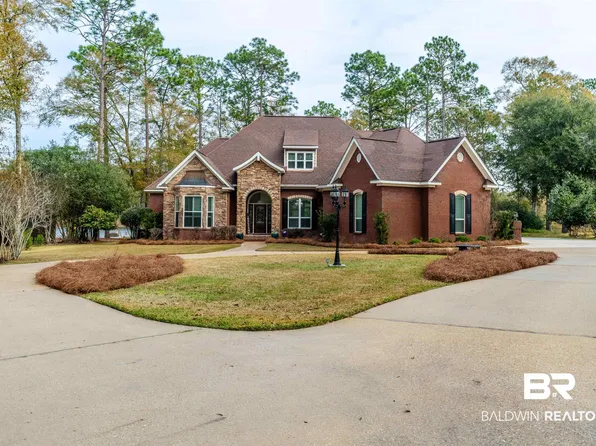 12240 Dogwood Cir, Mobile, AL 36695