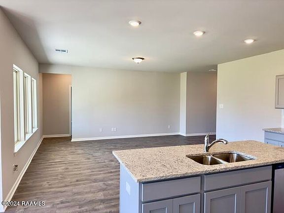 5th image of 3217 Haven Lake Dr