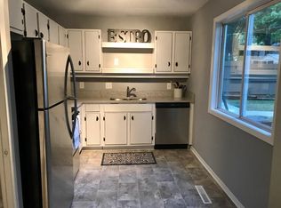 1746 Sumach Ln, Mound, MN 55364