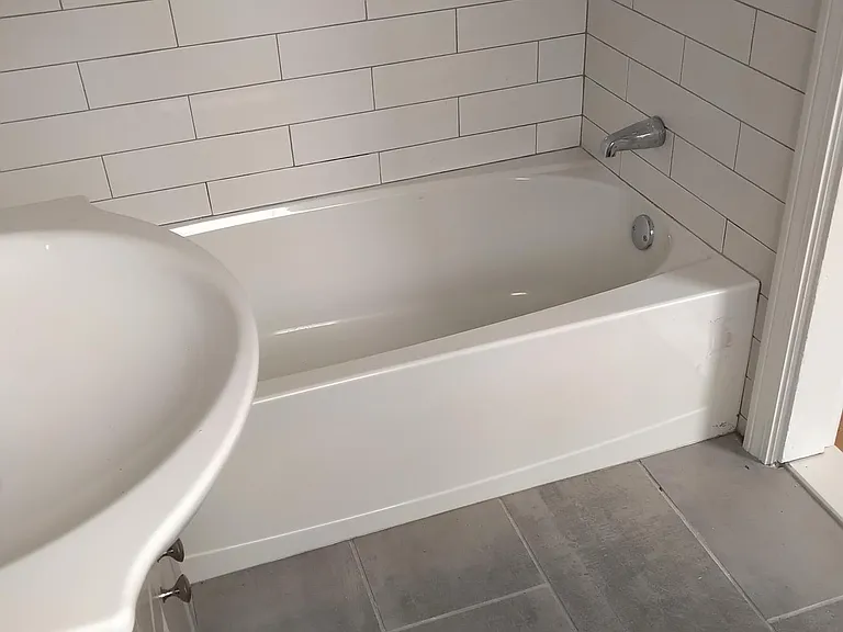 8 E Transit St #2 — Photo 9
