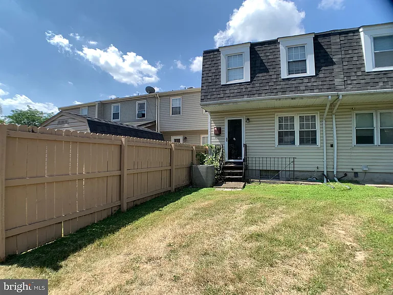 8 Beyda Ct #28 — Photo 20