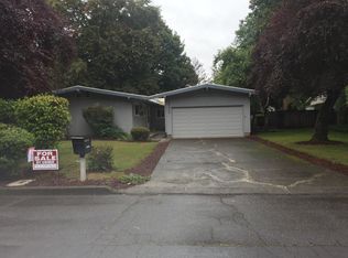 17822 SW Tamara Ave, Lake Oswego, OR 97035