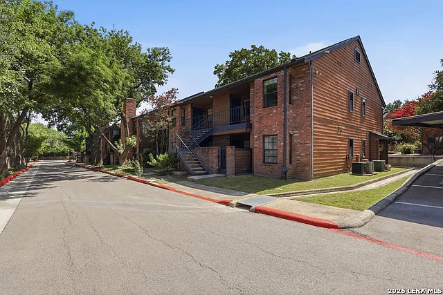 Woodside Ph I II — Photo 2
