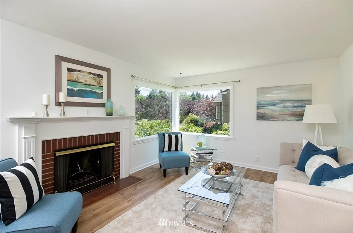 3 bed, 1510 sqft, $3,750 — Photo 2