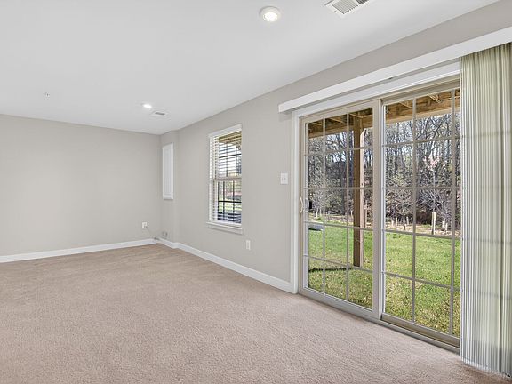 4th image of 19753 Green Village Dr #1