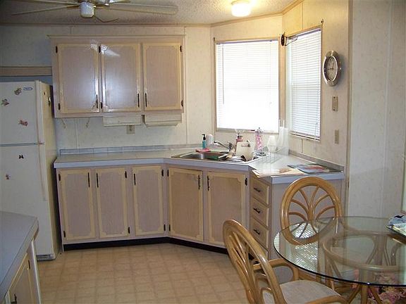 5th image of 13021 Starboard Ct