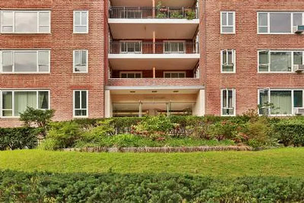 Sold by Trebach Realty | media 25