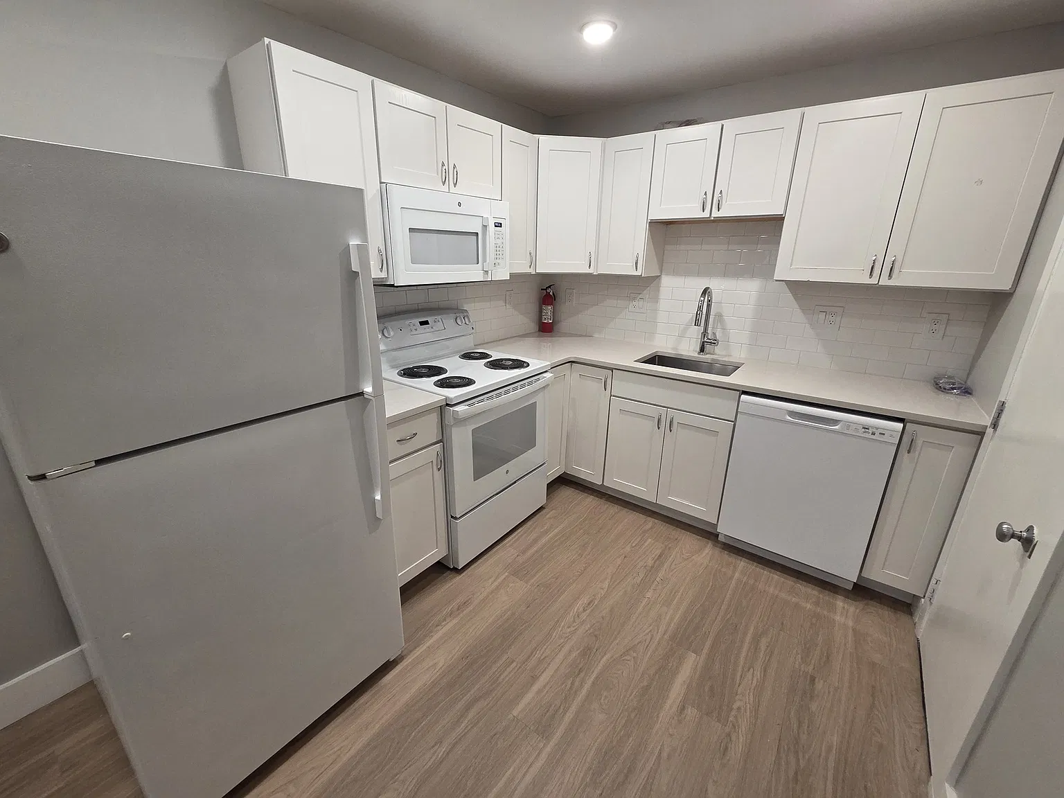 2 bed, 1.0 bath, 650 sqft, $2,500 — Photo 1