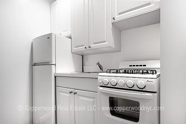 Rented by Abode Residential LLC | media 9