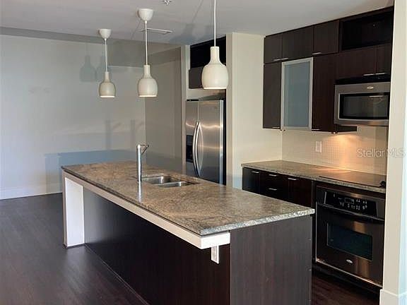 3rd image of 912 Channelside Dr Unit 2413