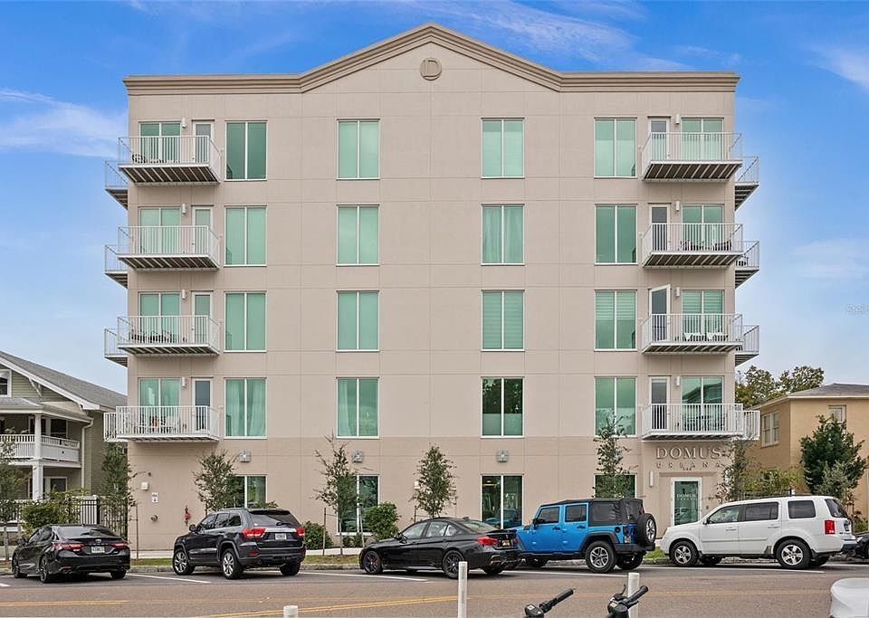 1st image of 644 3RD AVENUE S #205