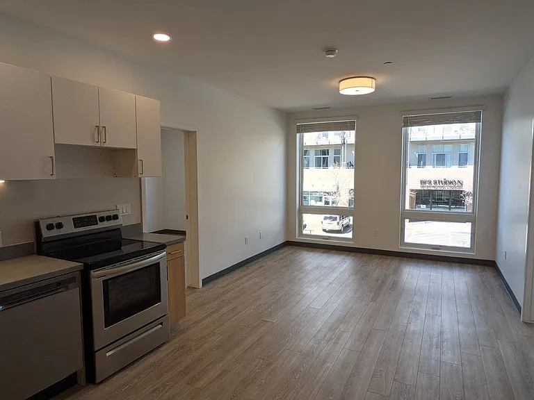 Lumen Residences — Photo 35