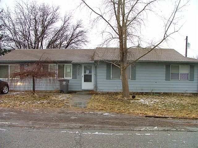1st image of 609 Van Buren St