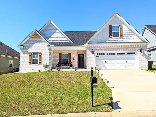 104 Meer Busch Ln, Enterprise, AL 36330