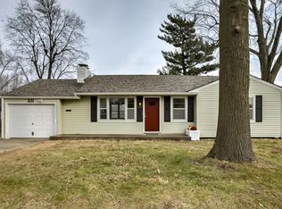 211 NE Eastridge St, Lees Summit, MO 64063