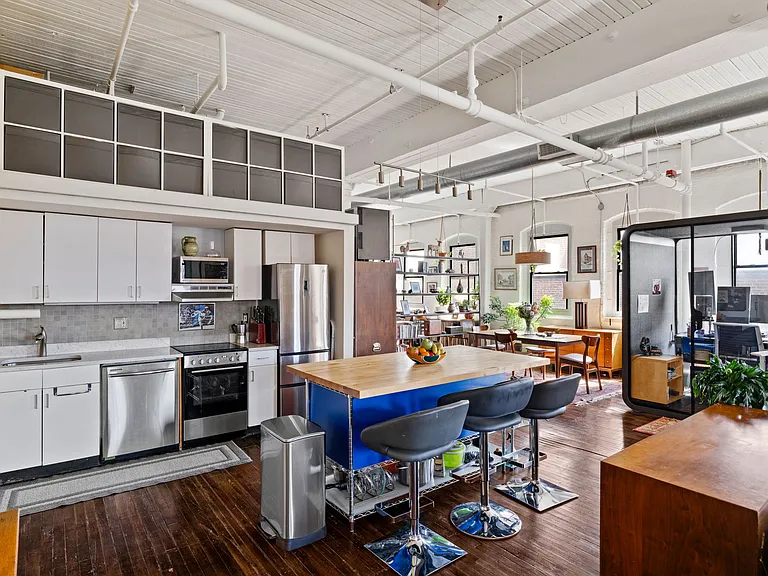 429 N 13th St #5G — Photo 4