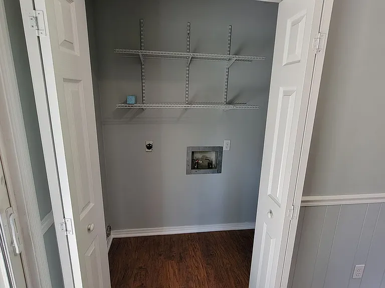 2128 Wildwood Rd — Photo 5