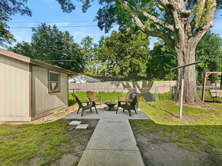 1518 NW 39th St — Photo 26