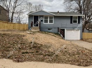 8640 E 96th Pl, Kansas City, MO 64134