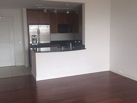 5th image of 200 W Sahara Ave Unit 2103