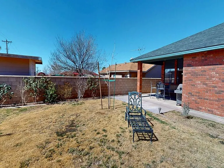 1022 Mimosa Ave — Photo 73