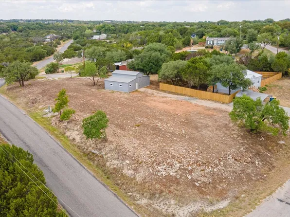 2520 Elk Trl, Granbury, TX 76048