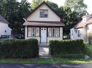 11 Bayard Ave, Sharon Hill, PA 19079