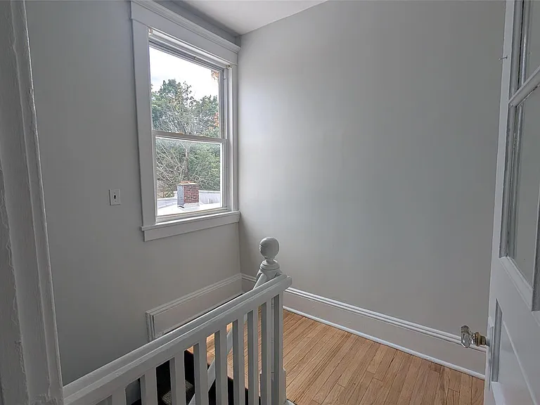 632 Middle Neck Rd #2 — Photo 17