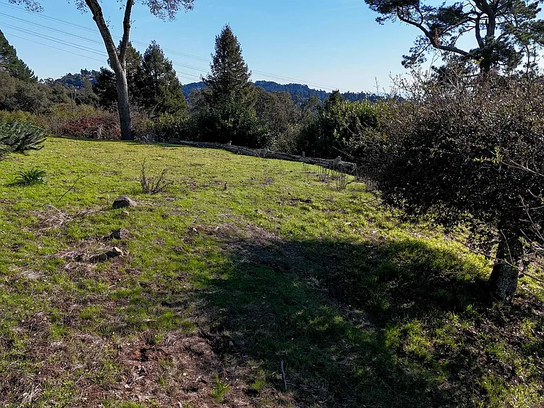 6100 Skyline Blvd — Photo 32